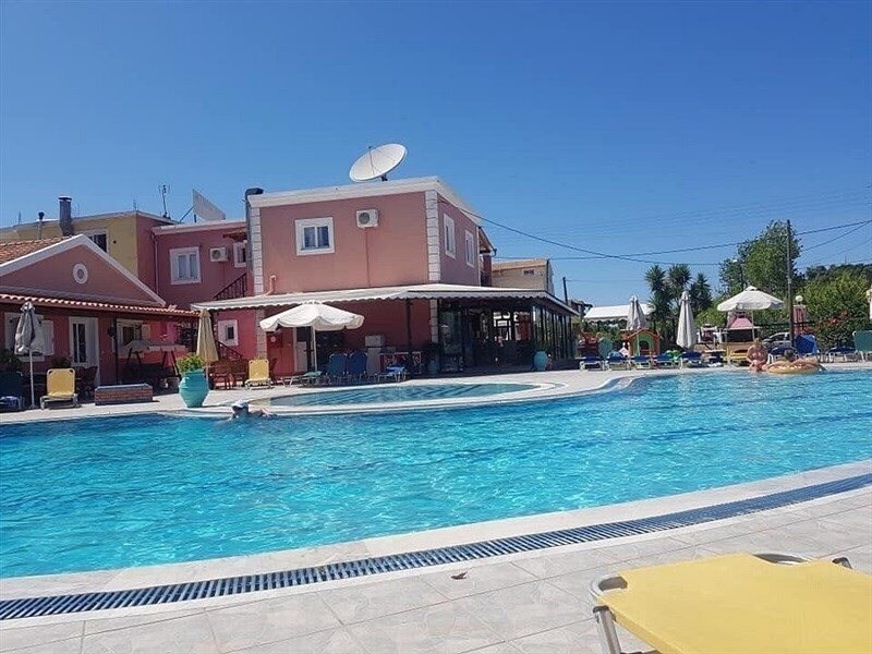 Billy & Sandra Apartments 3* қонақ үйі