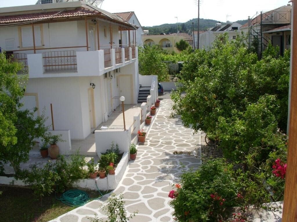 Likourgos Beach 3* суреті