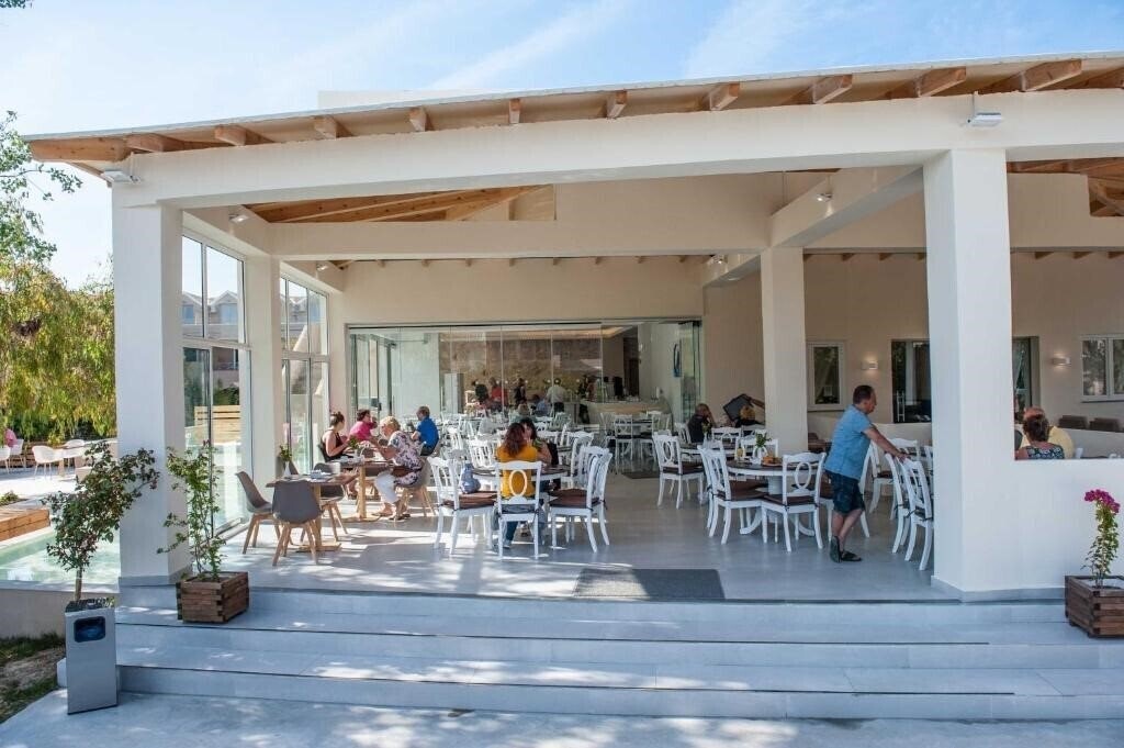 Amour Holiday Resort 4* суреті