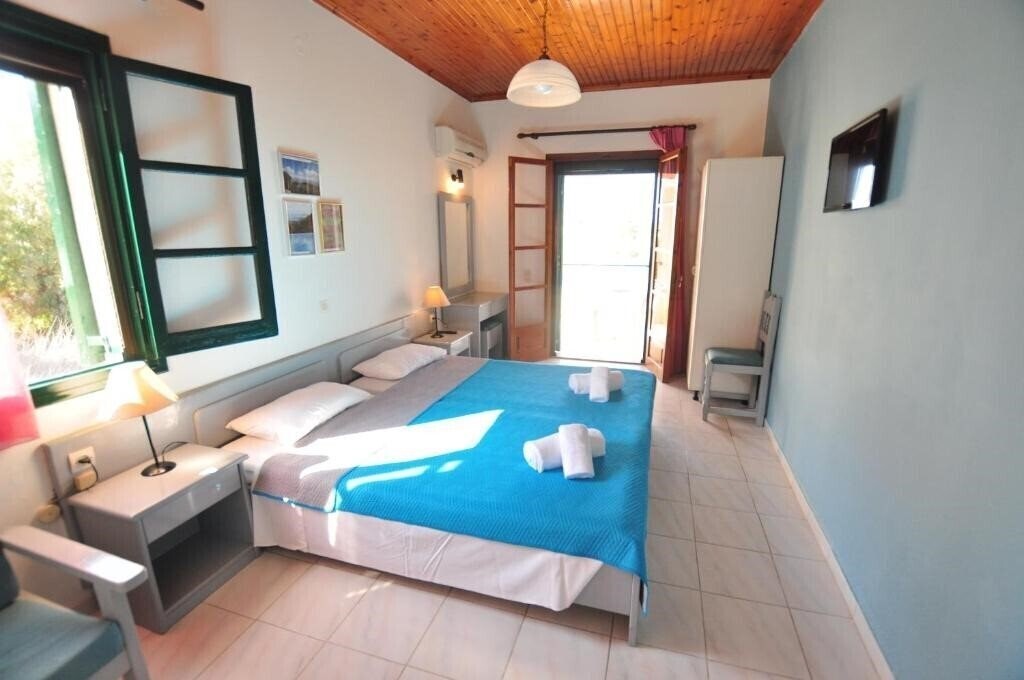 Acharavi Garden 3* қонақ үйі