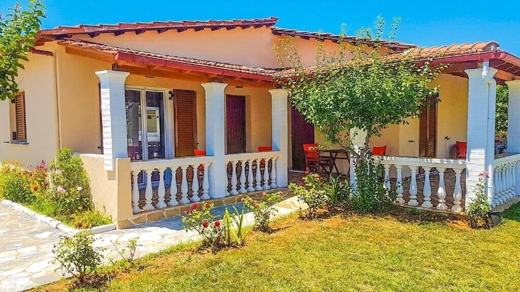 Отель Villa Panorea 2*