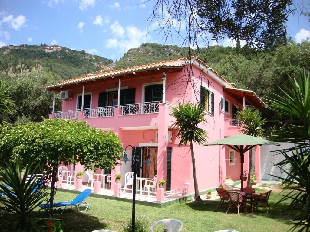 Отель Ipsia Apartments 3*