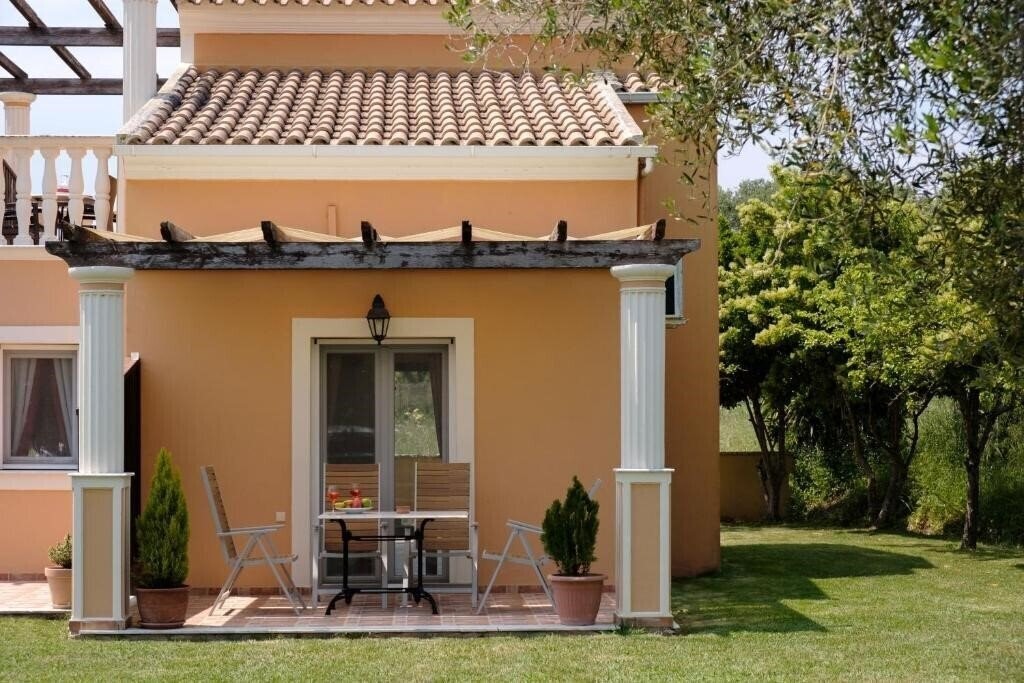 Ballas Paradise 2* суреті