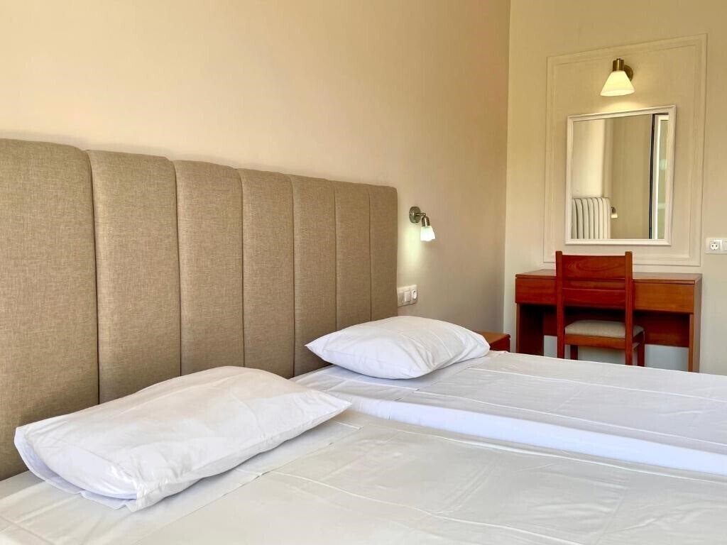 Oasis Beach Club 3* суреті