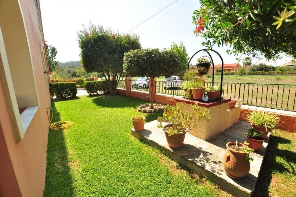 Фотография Elena Apartments Corfu 3*