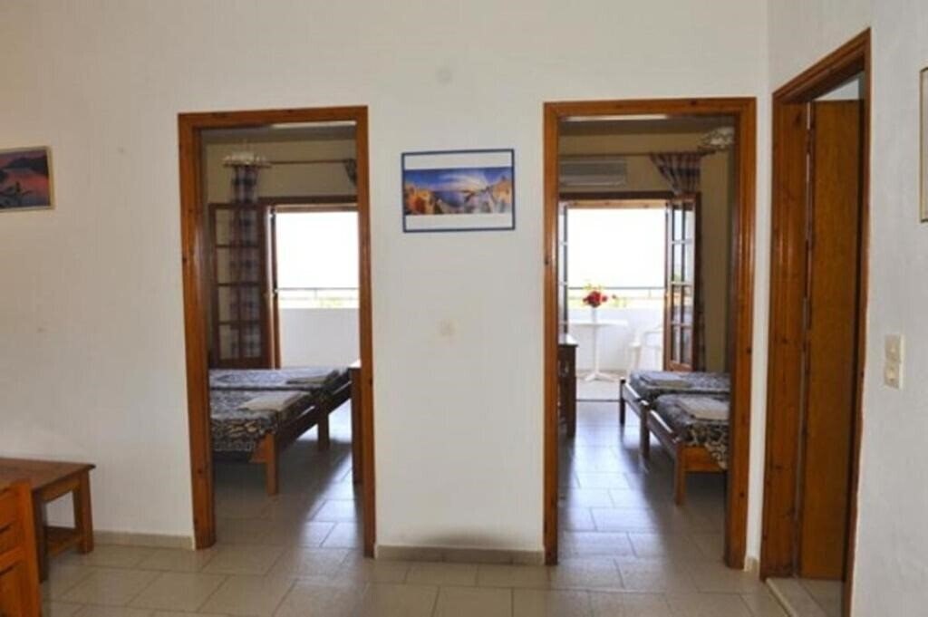 Фото Irene Apartments Acharavi 2*