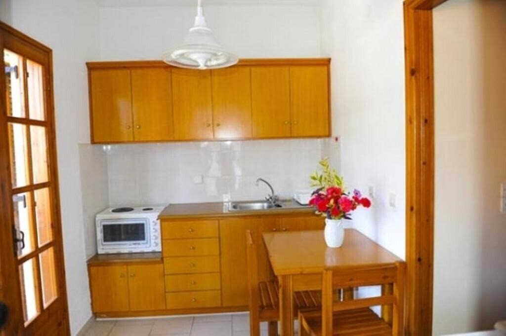 Изображение Irene Apartments Acharavi 2*