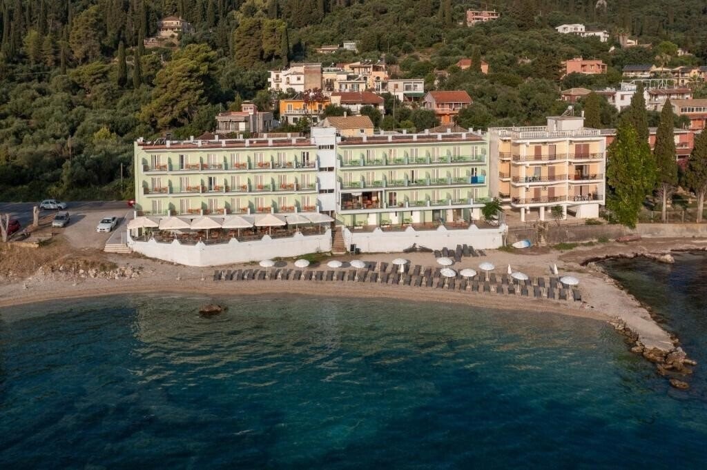 Corfu Maris 4* қонақ үйі
