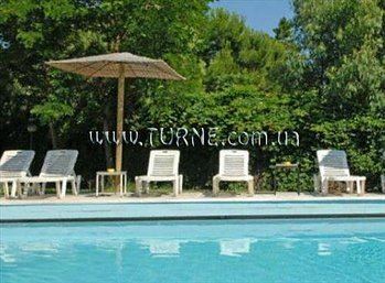 Отель Feakio 3*