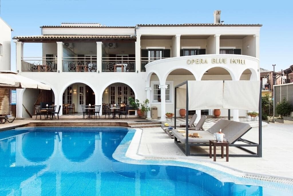 Across Opera Blue (ex. Omiros Hotel) 4* фотосуреті