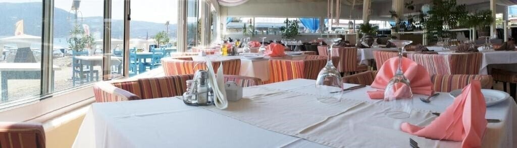 Фото Sacallis Inn Beach 2*