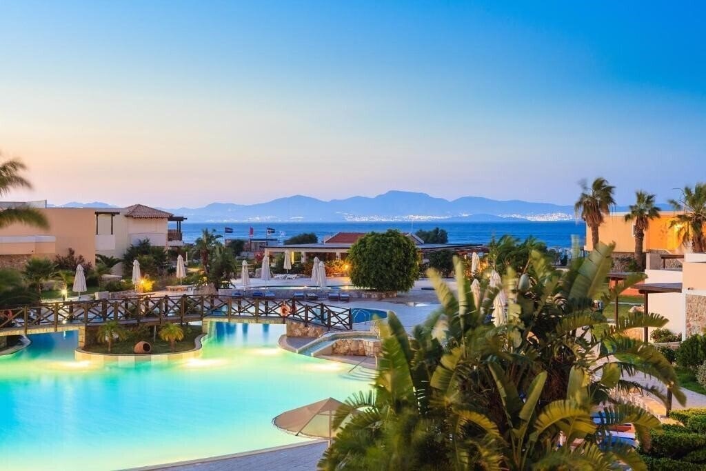 Natura Park Village 5* суреті