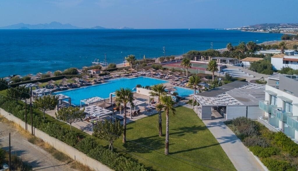 Отель Akti Palace 5*