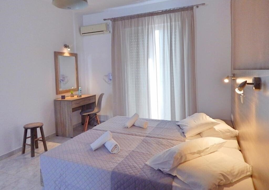 Картинка Politis Studios 2*