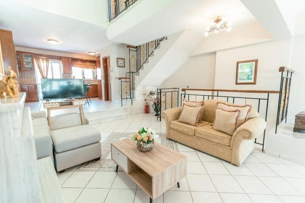 Rena's Center House отель без категории қонақ үйі