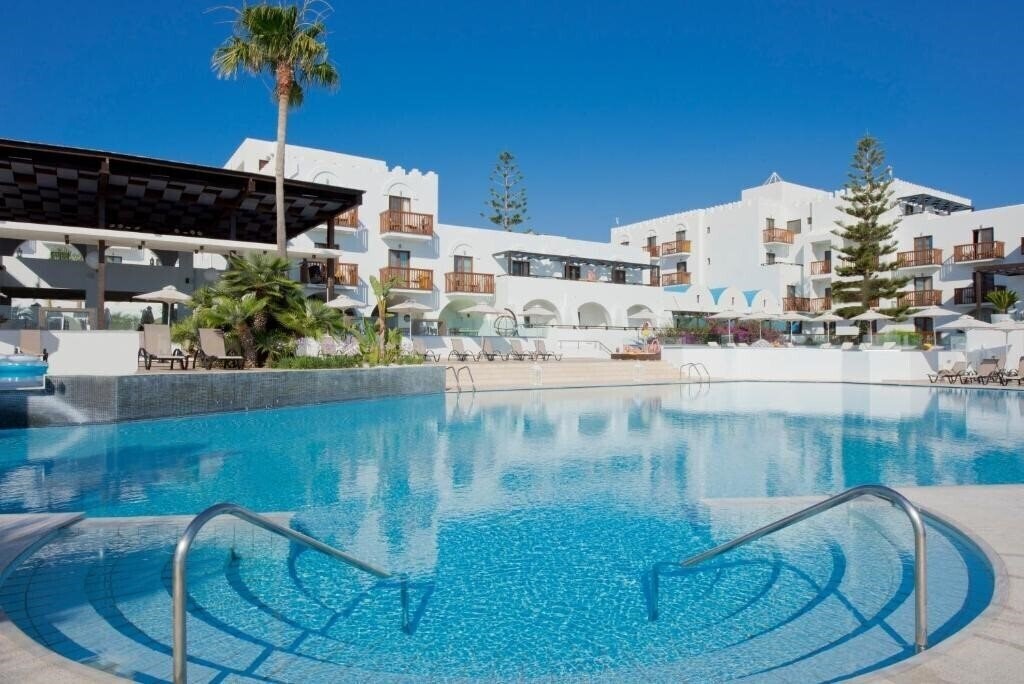 Фото Oceanis Hotel 5*