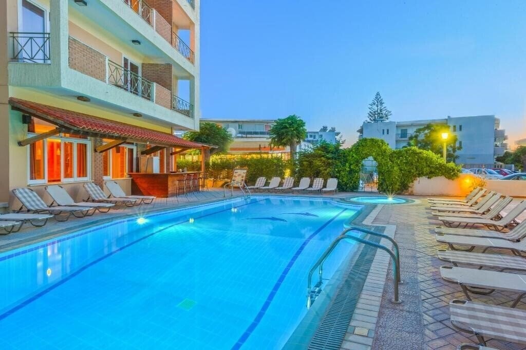Pavlos 3* қонақ үйі