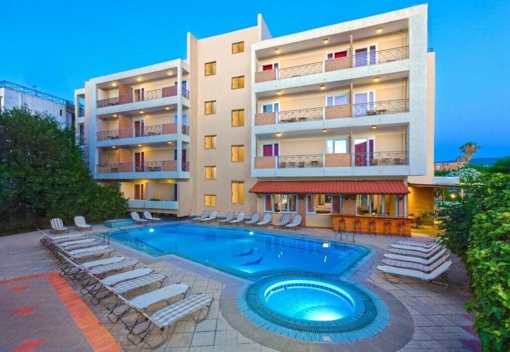 Фото Pavlos 3*
