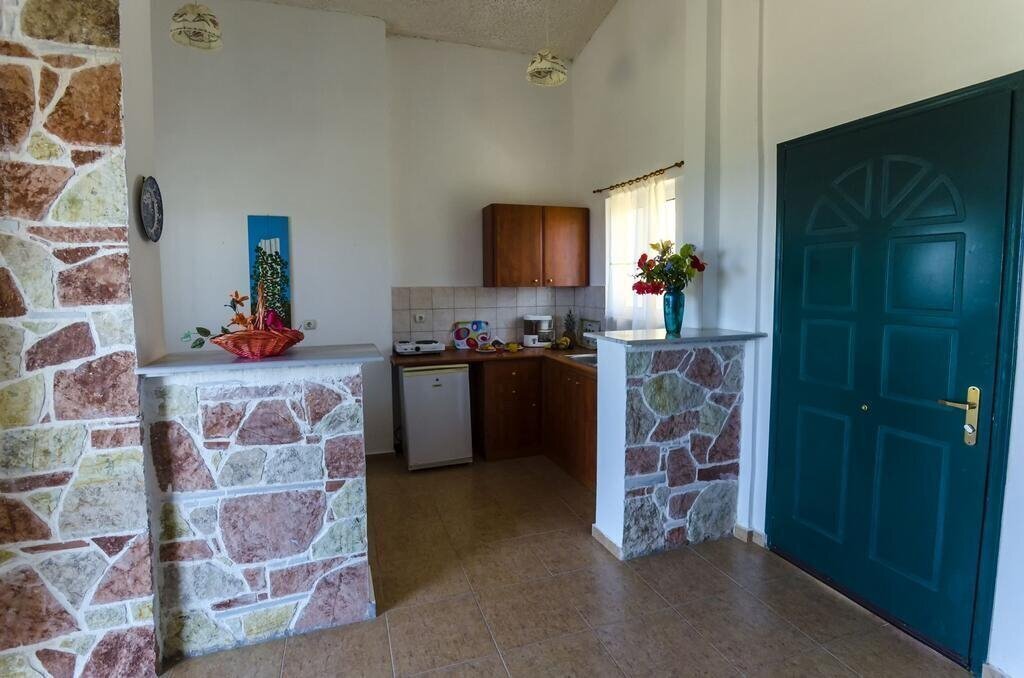 Картинка The Small Village 3*