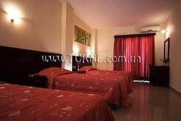 Отель Evripides Village Beach 3*