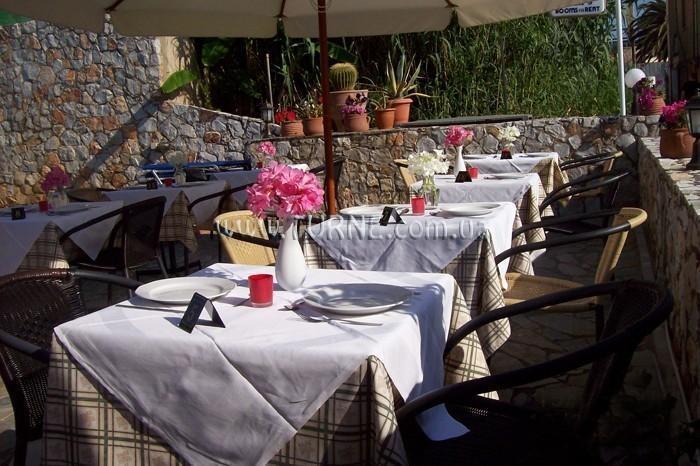 Lolas Hotel 2* суреті