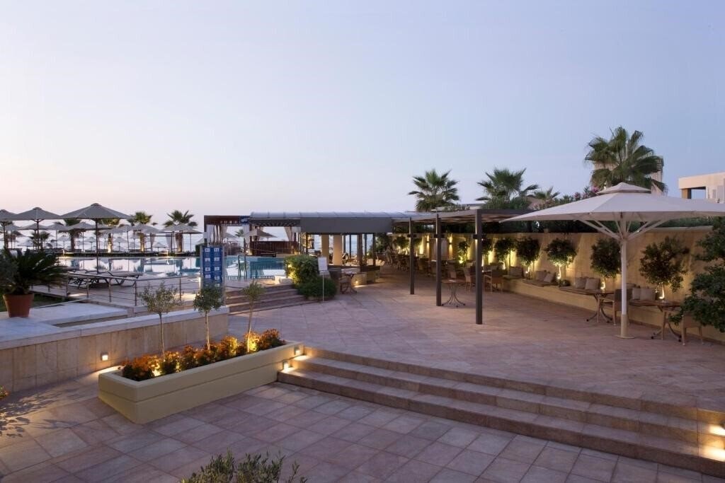 Картинка Thalassa Beach Resort 4*