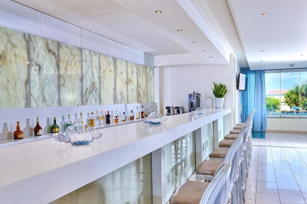 Vasia Beach Resort & SPA (ex. Aquis Vasia Beach & SPA) 5* суреті