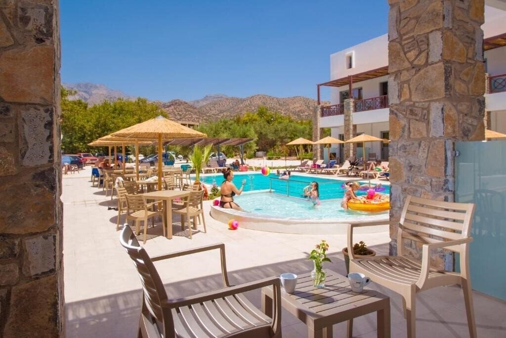Фотография South Coast Hotel 3*