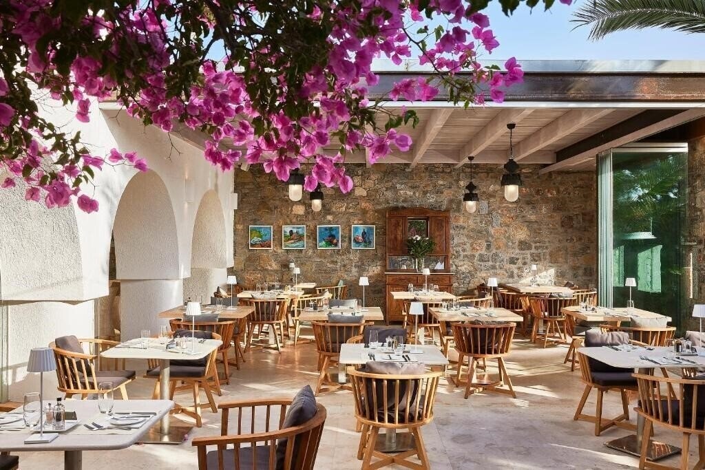 Фотография St. Nicolas Bay 5*