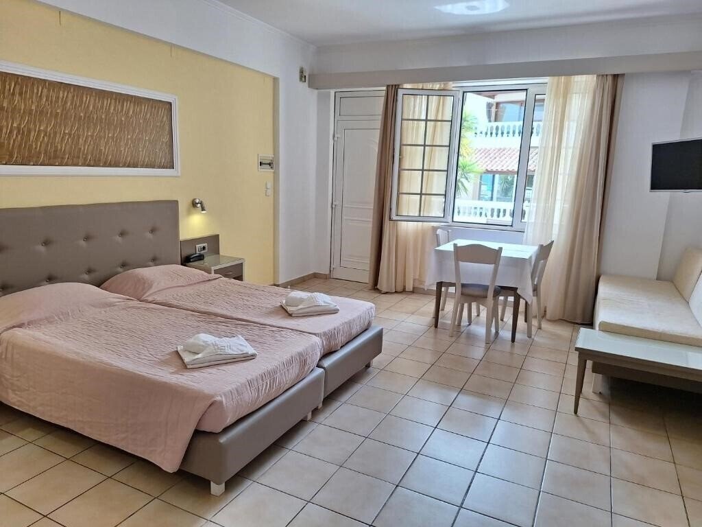 Perla Beach Apartments 3* фотосуреті