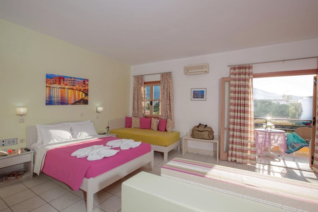 Latania Studios Apartments 3* қонақ үйі