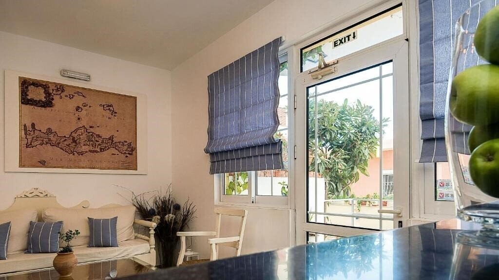 Фотография Diamond Apartments & Suites 3*