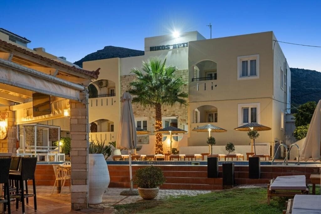 Nikos Apartments 3* суреті
