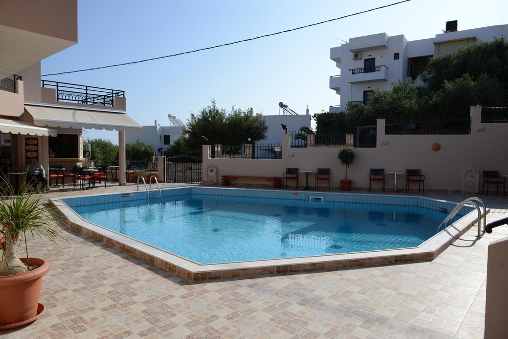 Фото Kristi Apartments 4*