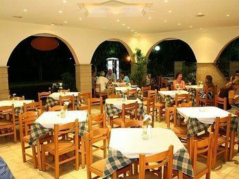 Изображение Castro Deluxe 3*