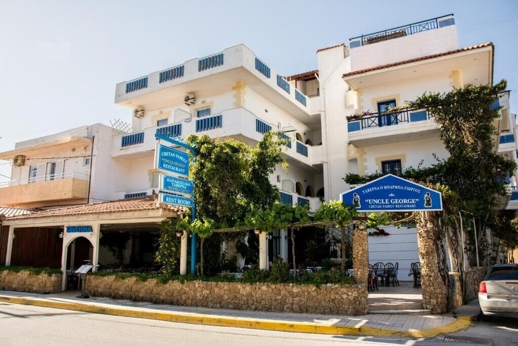 Uncle George Studios & Apartments 2* қонақ үйі