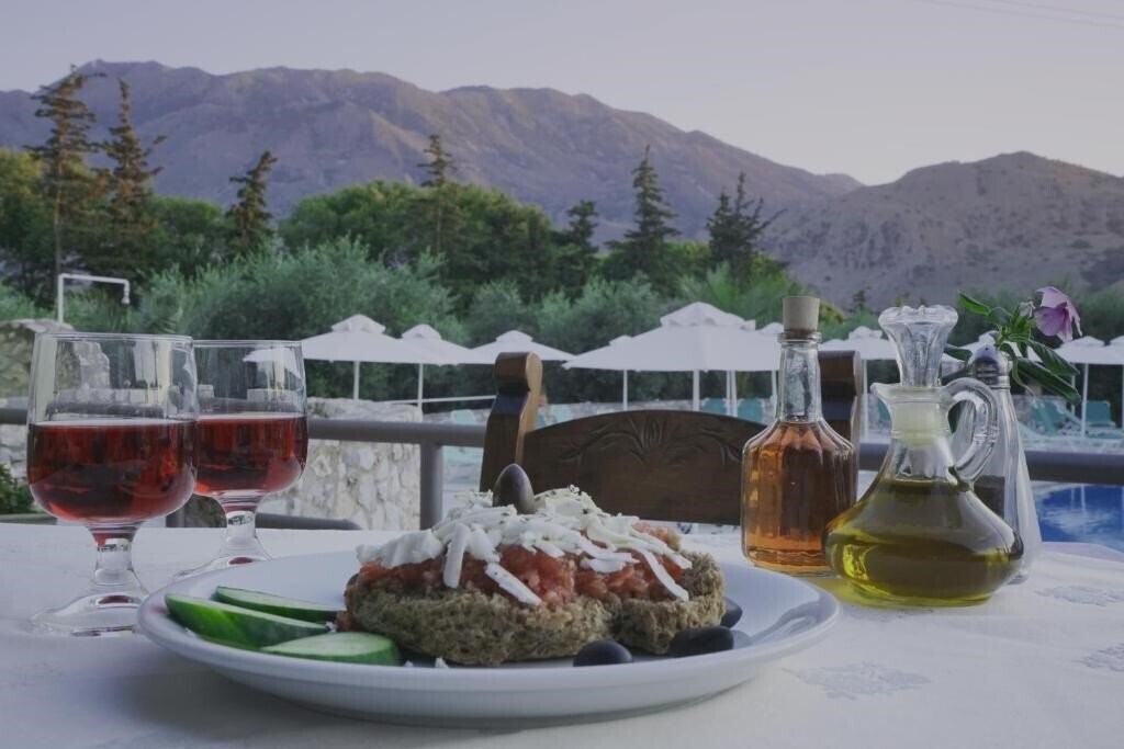 Vardis Olive Garden 2* суреті