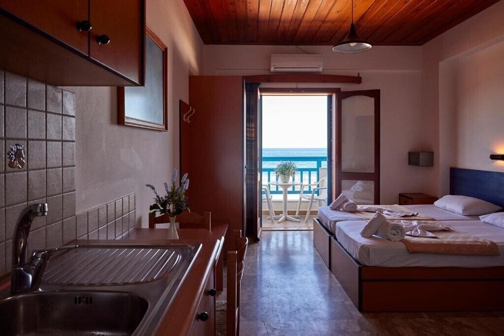 Фото Vlachakis 2*