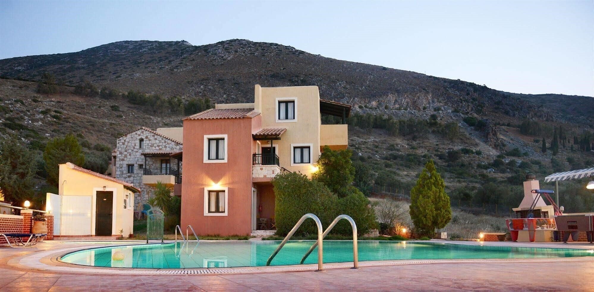 Фото Petra Village 3*