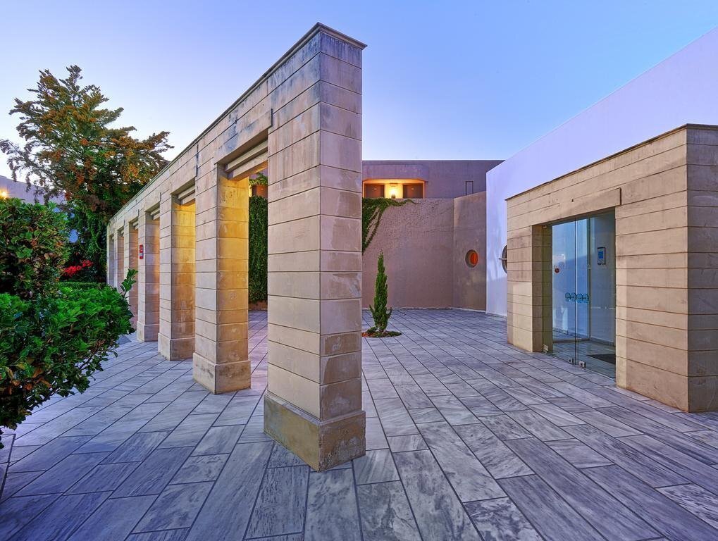 Santa Marina Beach 4* фотосуреті