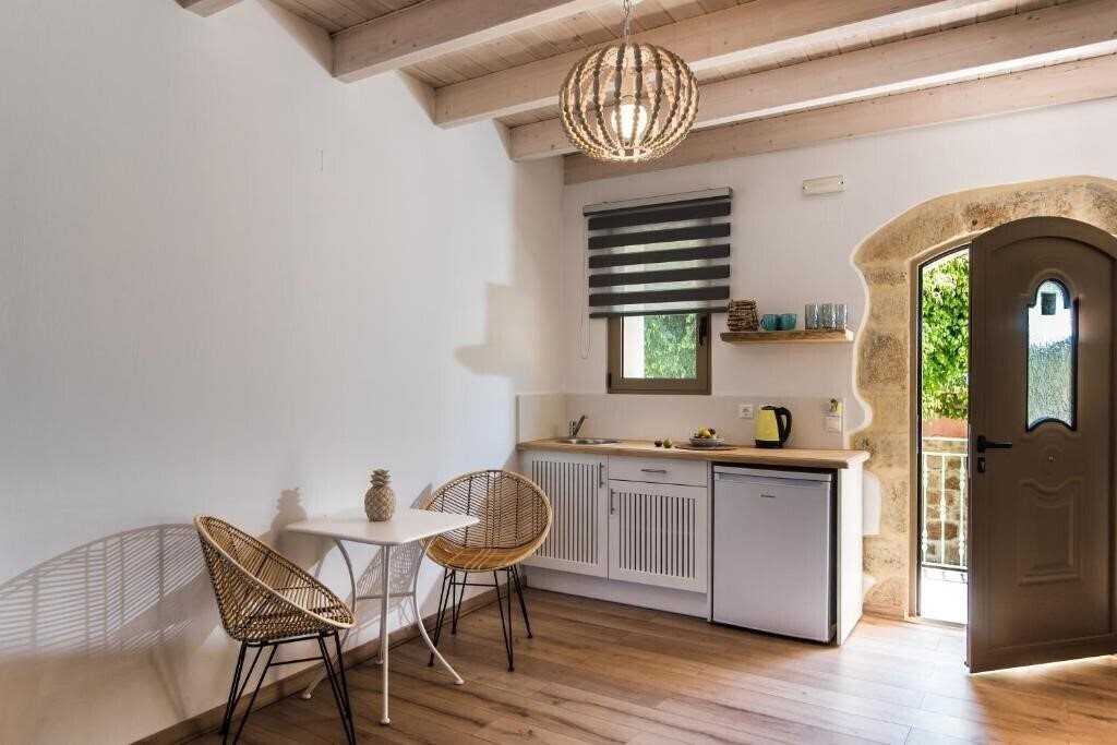 Картинка Sarpidon Apartments 3*