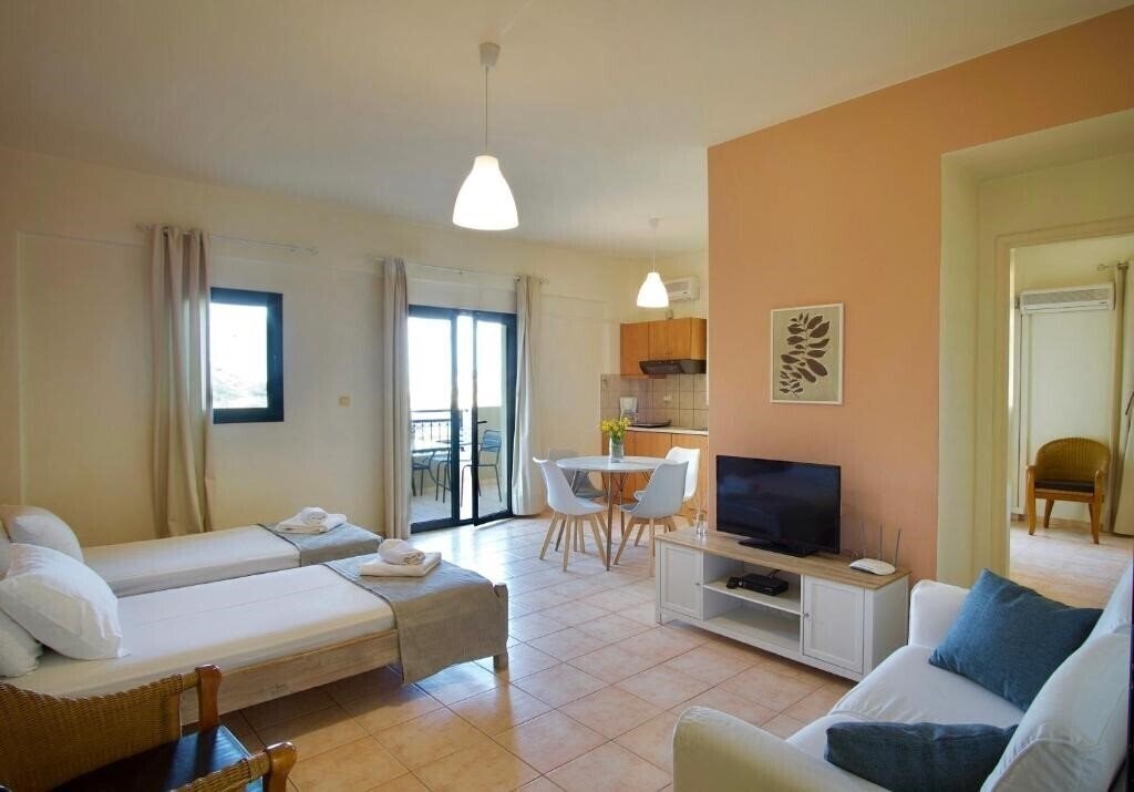 Картинка Lygaria Beach 4*