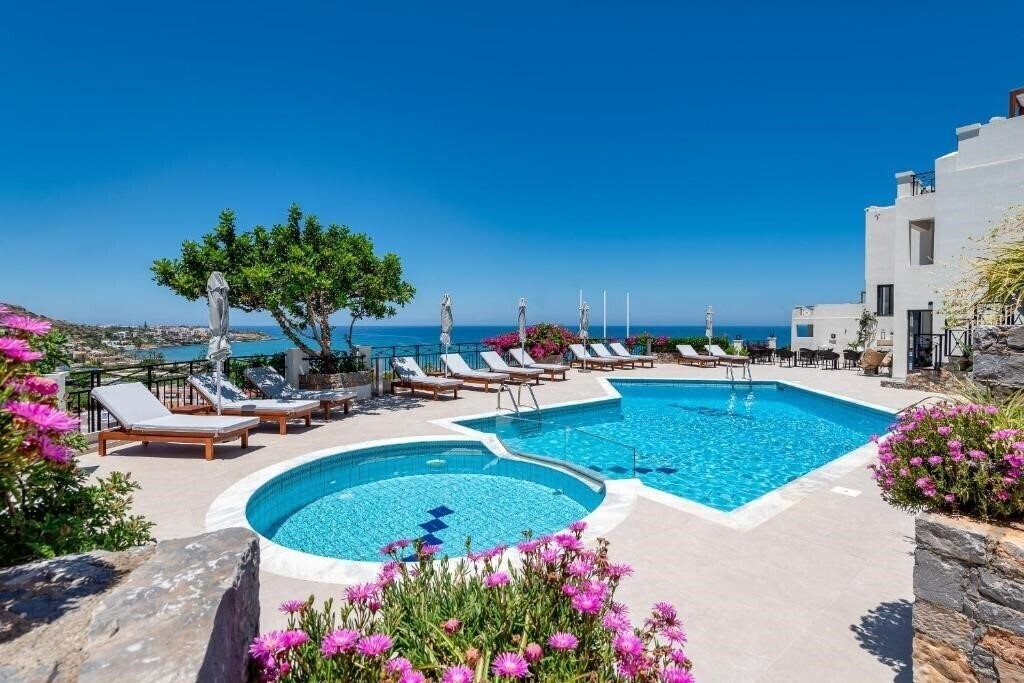 Отель Minois Boutique Hotel 3*