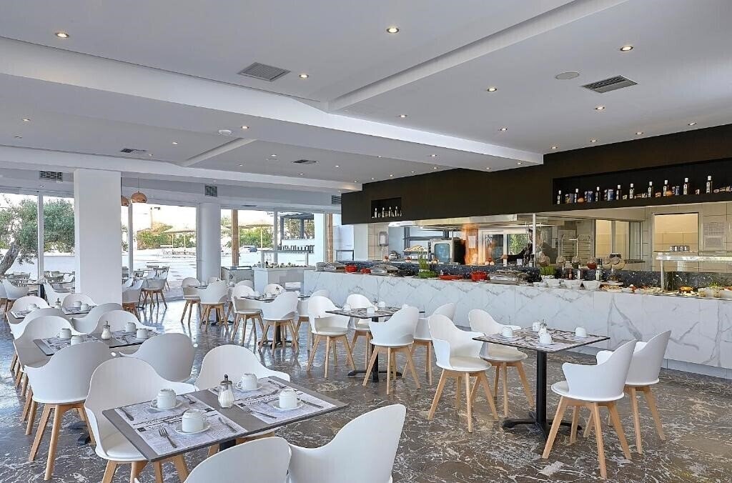 Vasia Royal Hotel 4* суреті