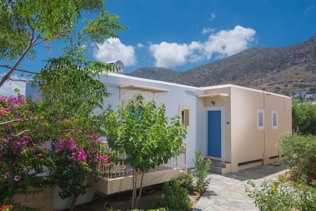 Lofos Apartments апартаменты суреті