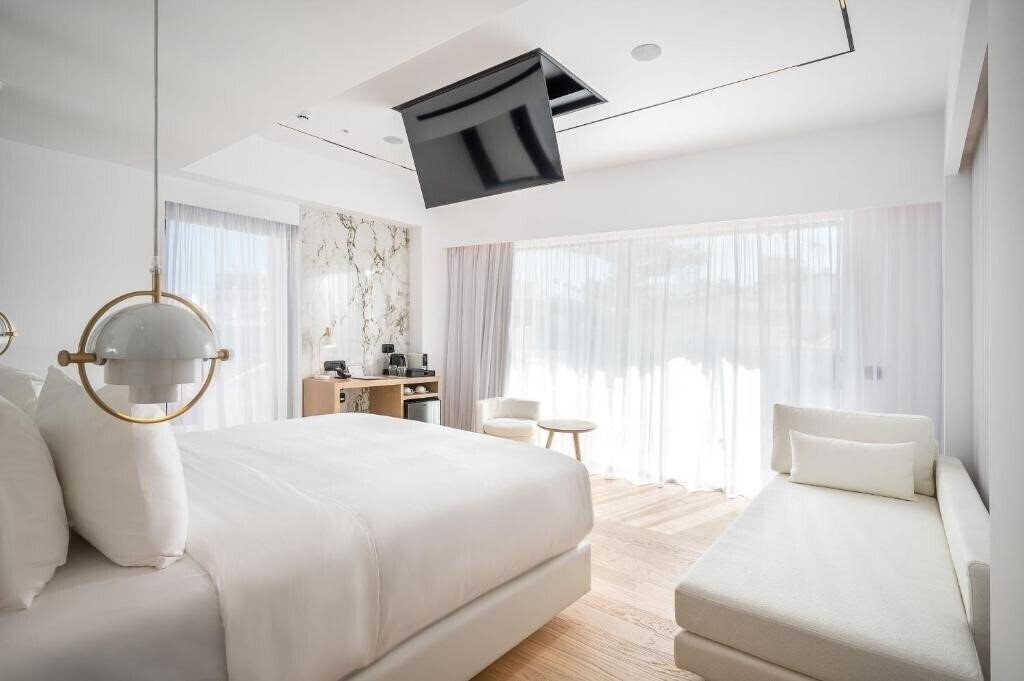 Фотография Ethereal White Resort 5*