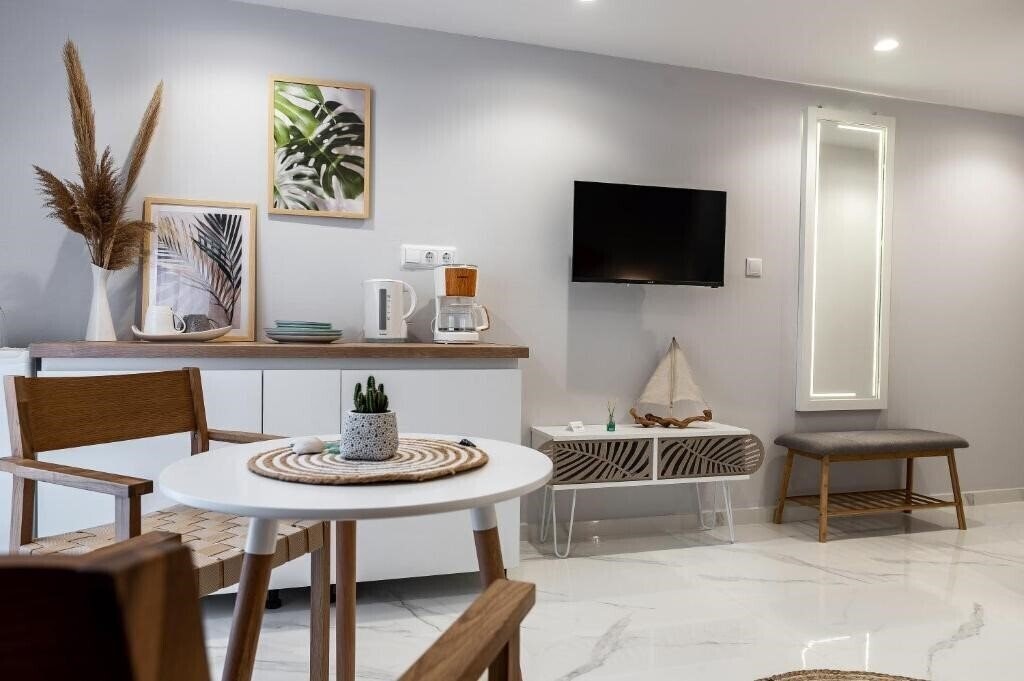 Картинка Ammos Suites 3*
