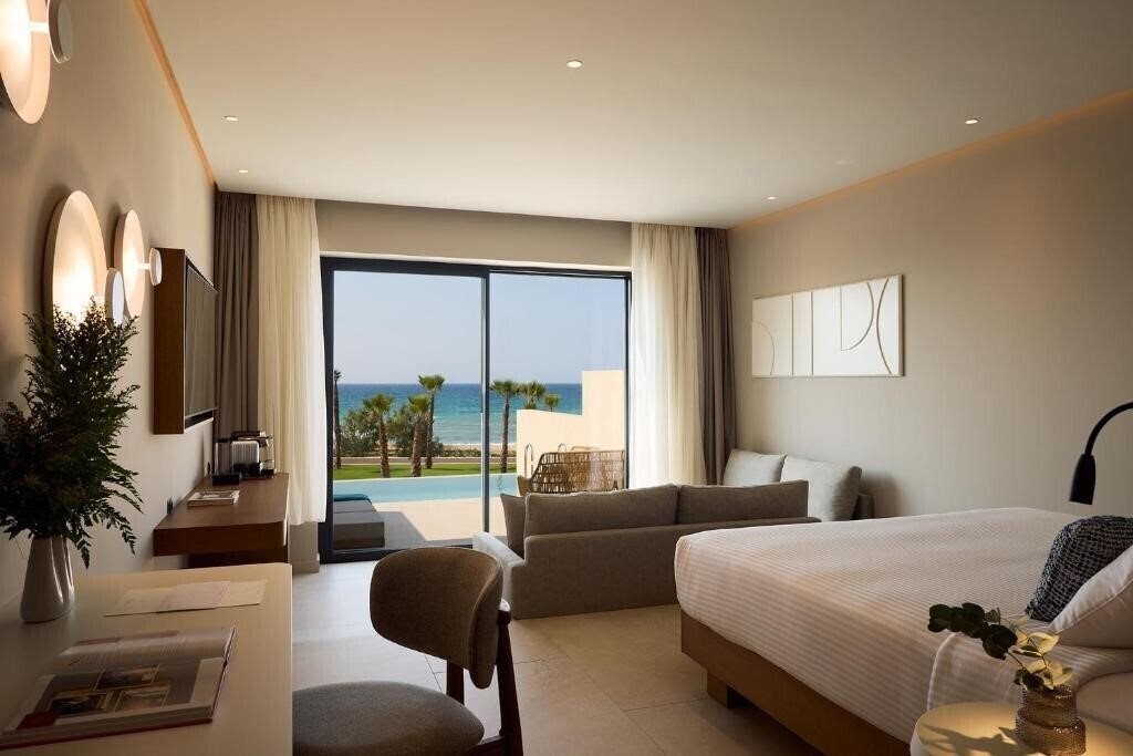 Фото Oros Luxury Beach Resort 5*