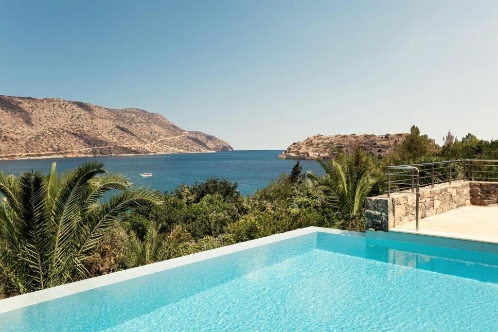 Phaea Blue 5* қонақ үйі