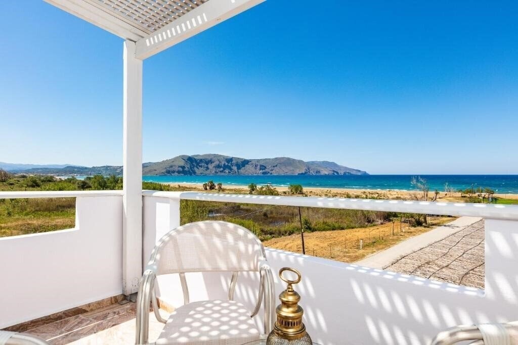 Pinelopi Beach Suites Rethymno 4* суреті